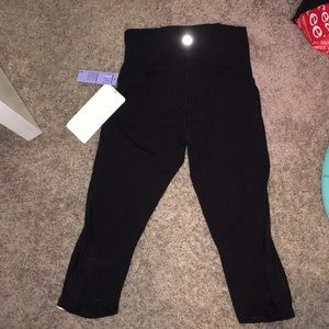 lulu lemon-train times crop leggings